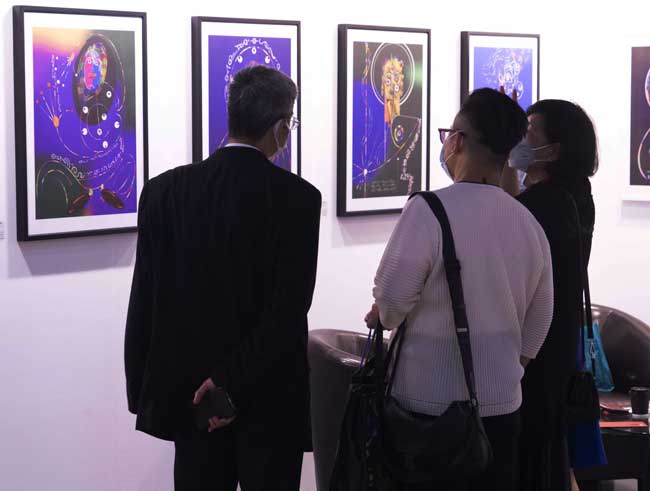 《異次元也有菩薩》為NFT系列藝術品，今年在台北新藝術博覽會參展